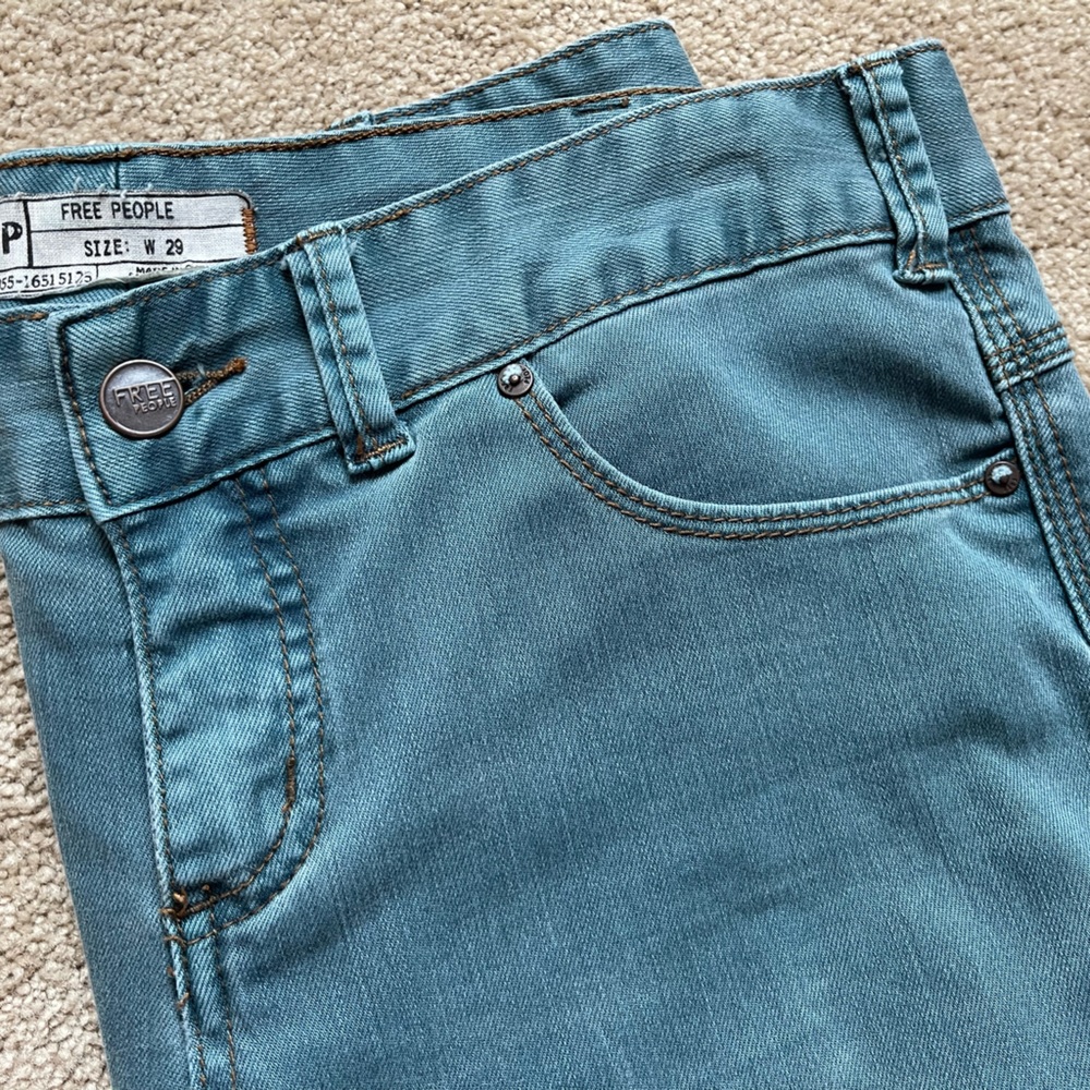Free People Women’s 29 Faded Teal Mid-Rise Skinny Jeans - Picture 7 of 11